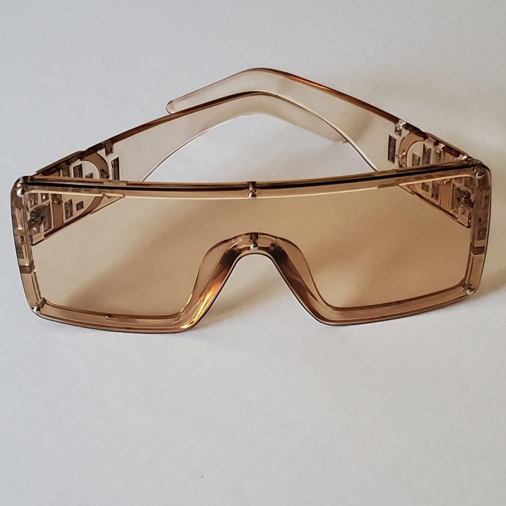 Sunglasses - Picture 4 of 4